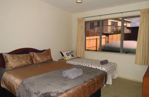 Karkari Peninsula House | Cleggs Batch