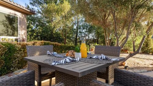 Murrieta House | Cleveland Vista by AvantStay Pool Hot Tub Fire Pit Panoramic Views