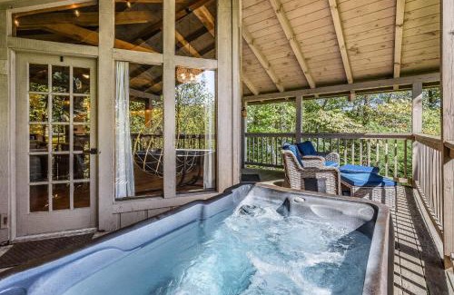 Townsend House | Cliff Haven cabin