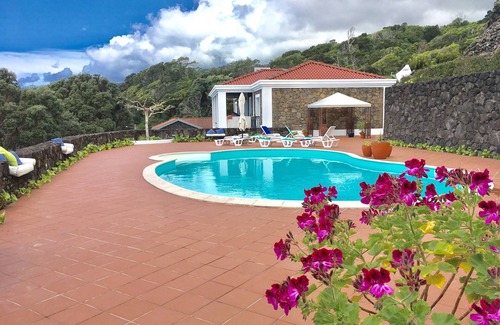 Pico Villa | Cliff-Top Ocean-Fronted Villa With Gardens And Private Pool