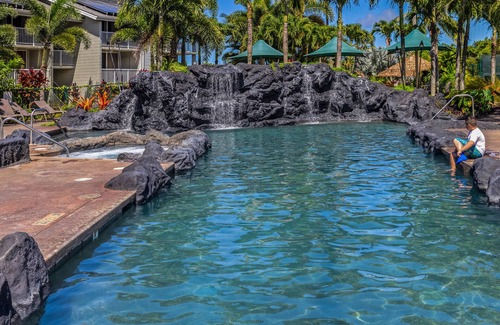 Princeville Condo | Cliffs at Princeville #1208B, Ocean-Bluff Resort, Room w/Lanai