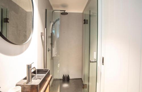 Kaikoura Apartment | Clifftop Cabins