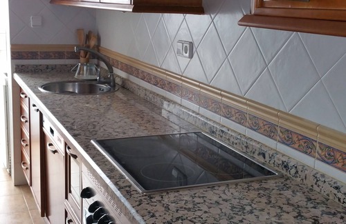 Jaen Apartment | CLIMATIZED APARTMENT WITH GARAGE AND POOL