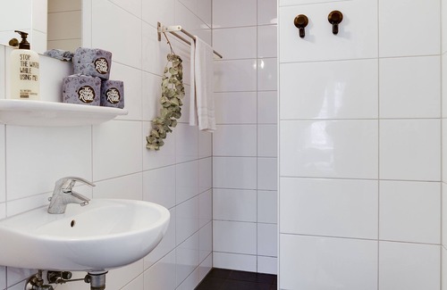 De Weteringschans Hostel | ClinkCoco