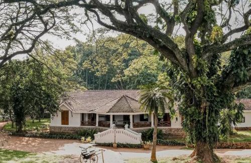 Rattota House | Clodagh Manor House by Seven Angels