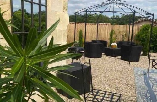 Merignas House | "Clos Aurelia" charming and stylish gîte near St Emilion and Sauternes