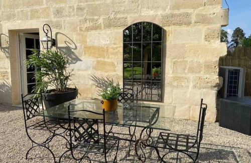 Merignas House | "Clos Aurelia" charming and stylish gîte near St Emilion and Sauternes