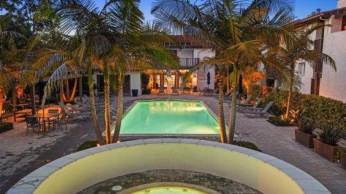 Monarch Beach House | Close to Beach w Patio Resort Amenities The Point at Corniche by AvantStay
