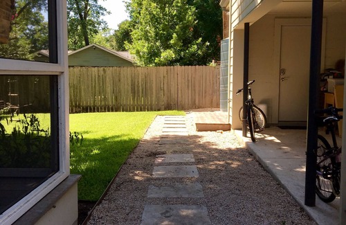 Clarksville Apartment | Close to Downtown and UT! Beautiful New Studio Apartment