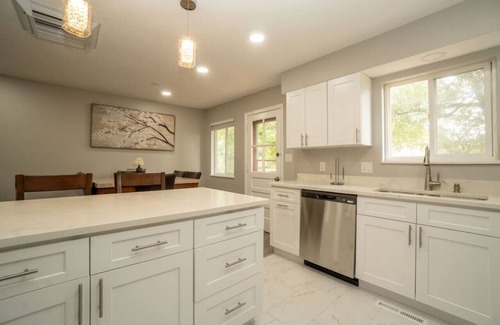 Allendale Area Apartment | Close to Downtown Sleeps 8 Private Backyard