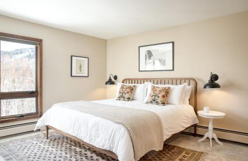 Vail House | Cloud 9 by AvantStay Located at the Base of Vail Ski Resort w Community Pool Hot Tub