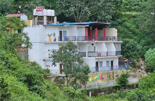 Lansdowne Hotel | Cloud Forest