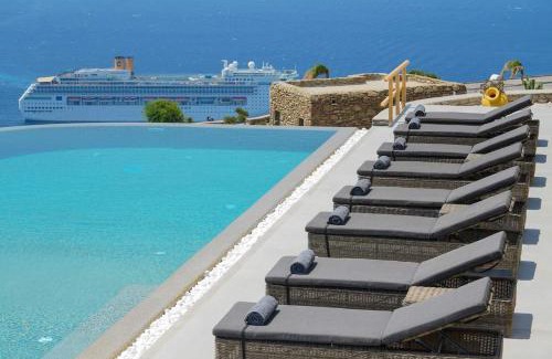 Tourlos Villa | Cloud Nine Villa Mykonos