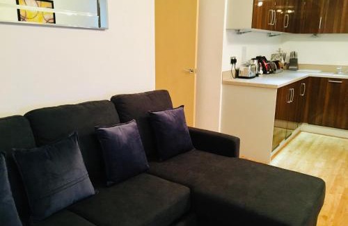 Woking Apartment | Cloud9SA at Woking Central