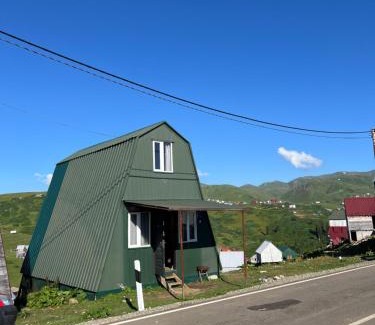 Khulo Ski Chalet | Cloudtop hut