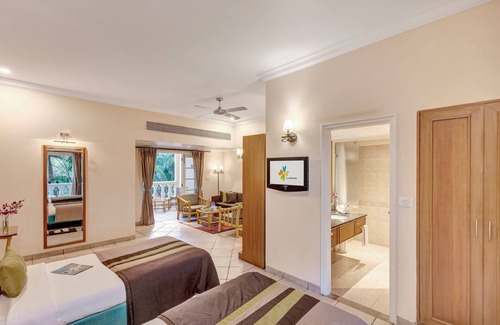 Varca Hotel | Club Mahindra Emerald Palms, Goa