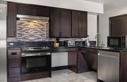 Lower Nob Hill Hotel | Club Wyndham Canterbury
