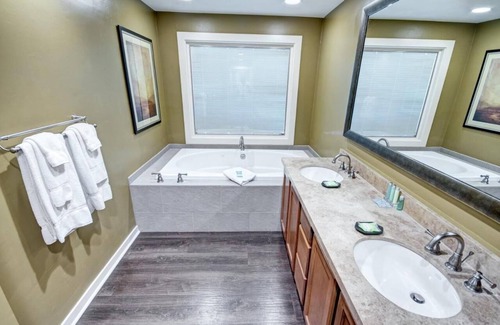 Paradise Valley Village Resort | Club Wyndham Orange Tree Resort