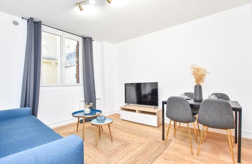 Quartier Saint-Ambroise Apartment | CMG - Voltaire / République