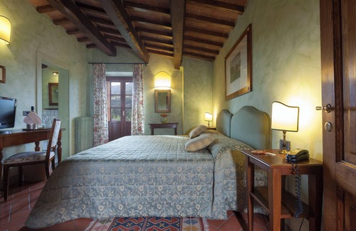 San Casciano in Val di Pesa House | COSY RELAIS IN THE HEART OF CHIANTI CLASSICO