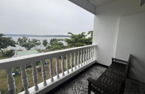 Loon Hotel | Coast Side Cliffs Resort