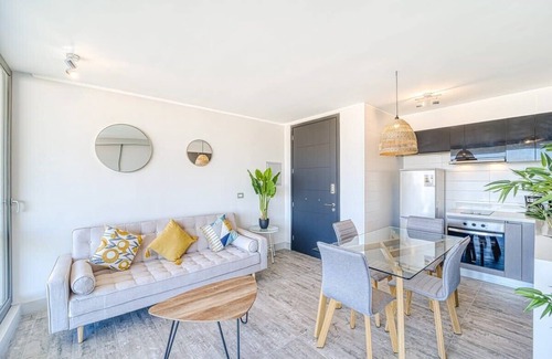 Concon Apartment | Coast Tower 1BR W/Balcony & View.