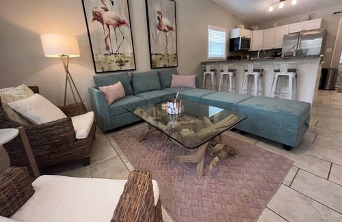 Ozona Condo | Coastal 2BR Retreat Near Golf, Breweries & Beaches – Walk to Dining & Enjoy Local Adventures!