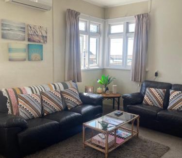 Oamaru Hostel | Coastal Accommodation