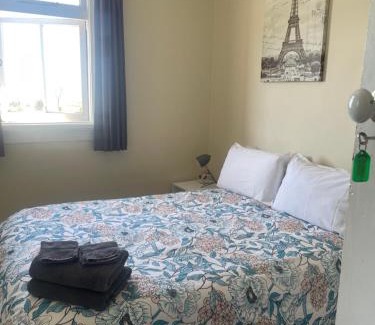 Oamaru Hostel | Coastal Accommodation