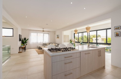 Jan Thiel Villa | Coastal Bliss W10 - Amazing 2 story villa with 180 ocean views