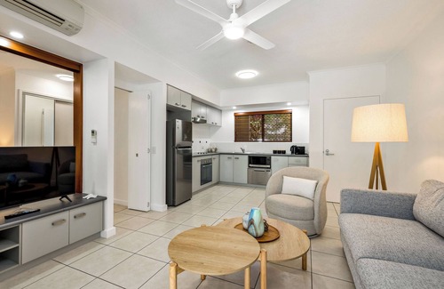 Trinity Beach Condo | Coastal Calm・ Blue Lagoon Resort・Trinity Beach