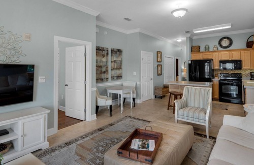 Seagrove Beach Condo | Coastal Condo for 6 w/Pool, 6 Mins to the Beach + Free Attraction Tickets!