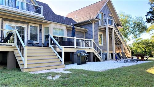 West Cape May House | Coastal Farmhouse