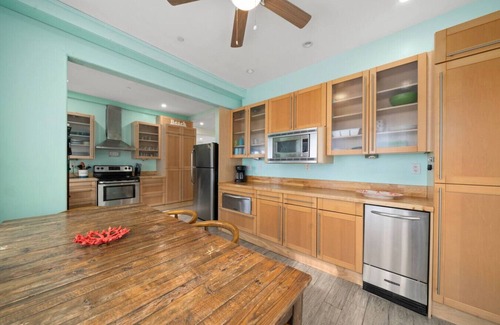 Hollywood South Central Beach Apartment | Coastal Suite 2/2 Hollywood Beach Oasis!