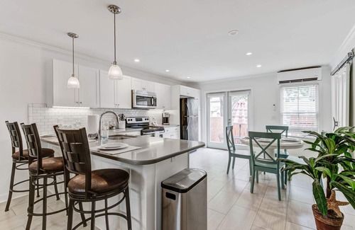 Old Village House | COASTAL TOWNHOUSE- IN OLD VILLAGE (CLOSE TO BEACHES, HISTORIC SITES) 3BDRM