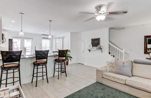 Old Village House | COASTAL TOWNHOUSE- IN OLD VILLAGE (CLOSE TO BEACHES, HISTORIC SITES) 3BDRM