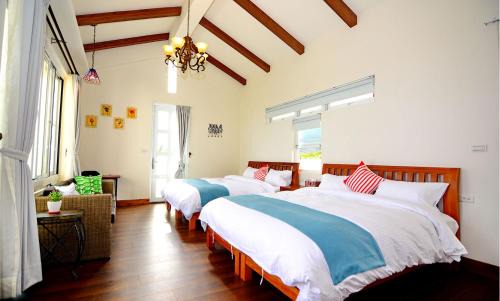 Donghe House | Coastline Azure B&B