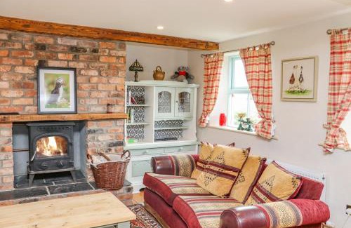 Kilmore House | Cob Cottage