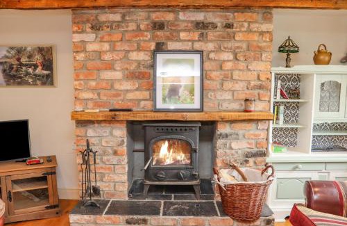 Kilmore House | Cob Cottage