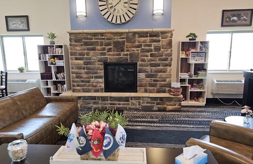 Manchester Hotel | Cobblestone Inn & Suites – Manchester