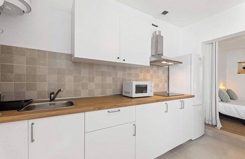 Los Cocoteros Apartment | Coco Breeze · Terrace & Swing