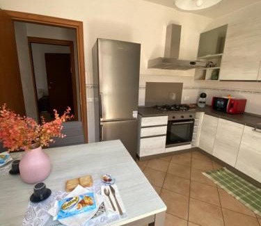 Serravalle Scrivia Apartment | "Coccole nel borgo" 2min to outlet apartment with terrace