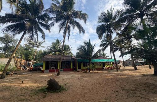 Hireguthi Hotel | Coco beach front stay