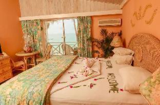 Crown Point Resort | Coco Reef Resort & Spa