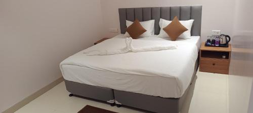 Pimpri - Chinchwad Resort | Coco Resort and Banquet