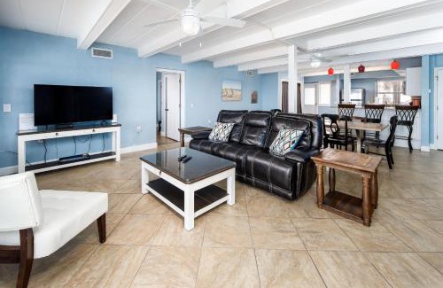 Fort Walton Beach House | Coconut Beach House B by Brooks and Shorey Resorts villa