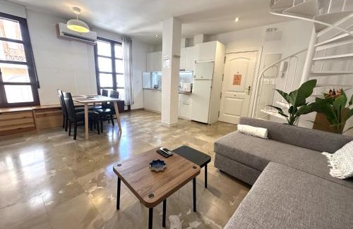 Central District Apartment | Colcha Suites - Duplex Penthouse