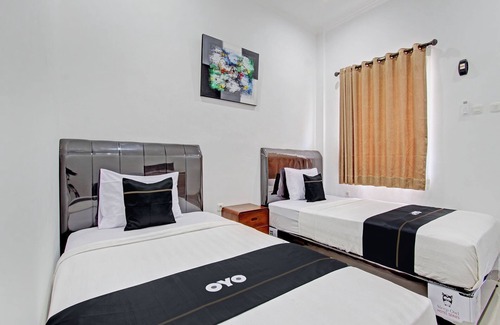 Central Yogyakarta Hotel | Collection O 93019 Ketemon Hotel & Resto