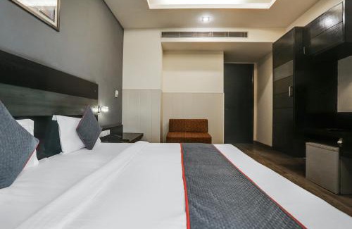 Gurugram Hotel | Collection O Cambridge