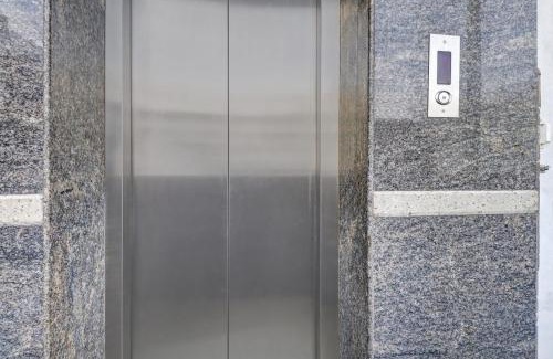 Bengaluru Hotel | Collection O KARAVALI RESIDENCY